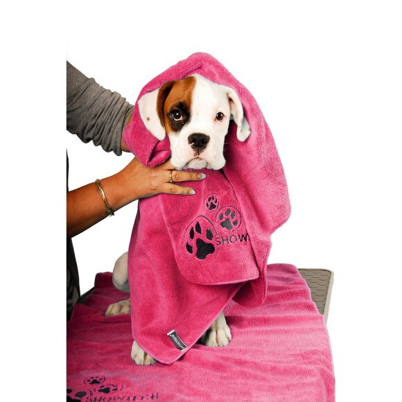 Полотенце из микрофибры Show Tech+ 90х56 см, фуксия Полотенце из микрофибры Show Tech+ 90х56 см, фуксия