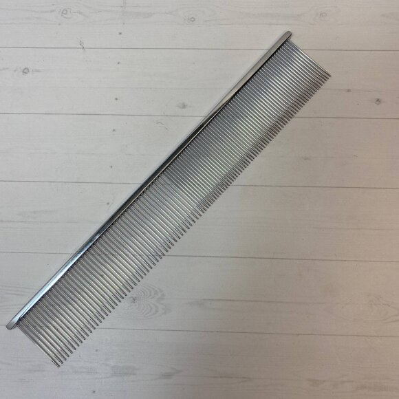 Расческа Yento хромированная 23 см Расческа Yento хромированная 23 см