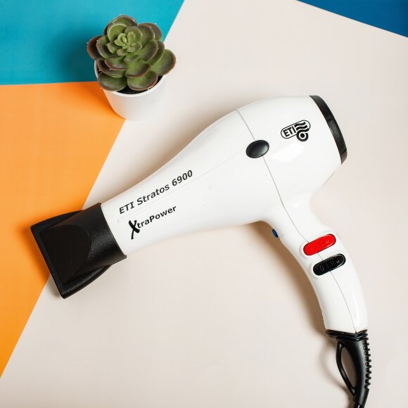 Фен ETI Stratos 6900 Xtrapower, белый