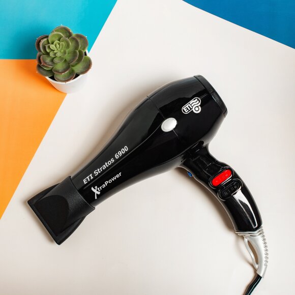 Фен ETI Stratos 6900 Xtrapower, черный
