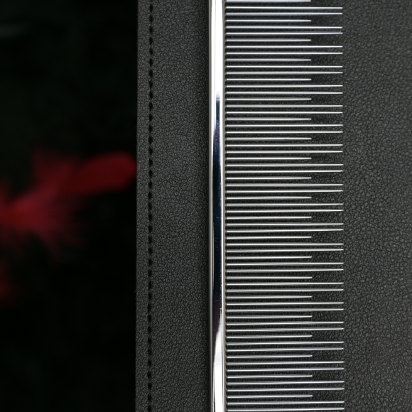 Расческа Yento Ambition разнозубая 22 см Расческа Yento Ambition разнозубая 22 см